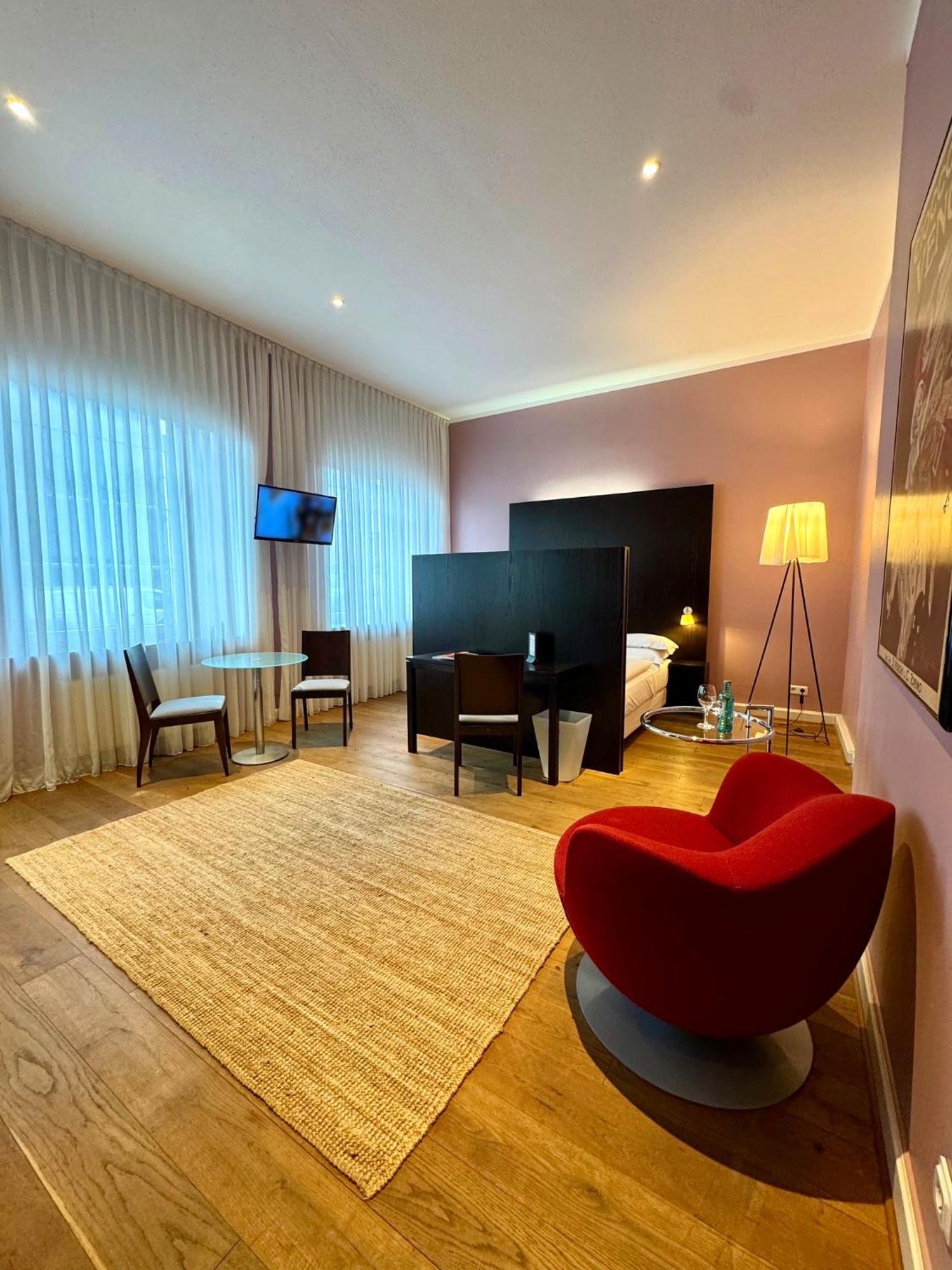 The New Yorker Hotel Koeln-Messe Zewnętrze zdjęcie